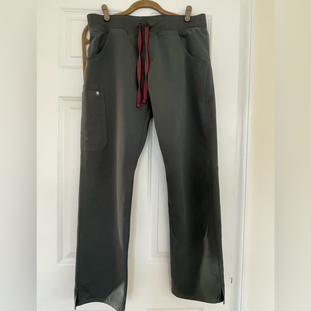 Figs scrub pants.  Medium (29” Inseam). Bonsai *Limited Edition*